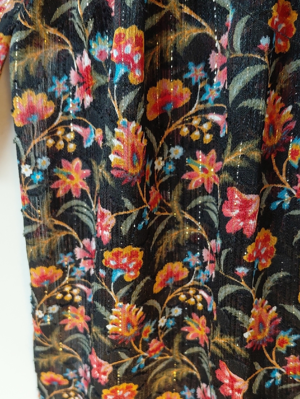 🔴 LOFT Floral Short Flutter Sleeve Blouse - Picture 9 of 11